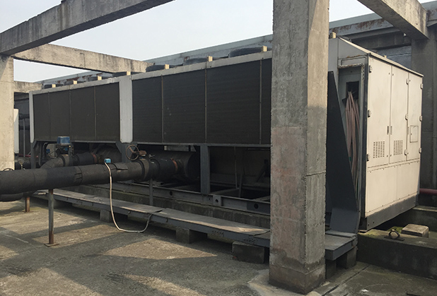 成都维修冷水机公司告诉你设备报警温度过低是什么情况？